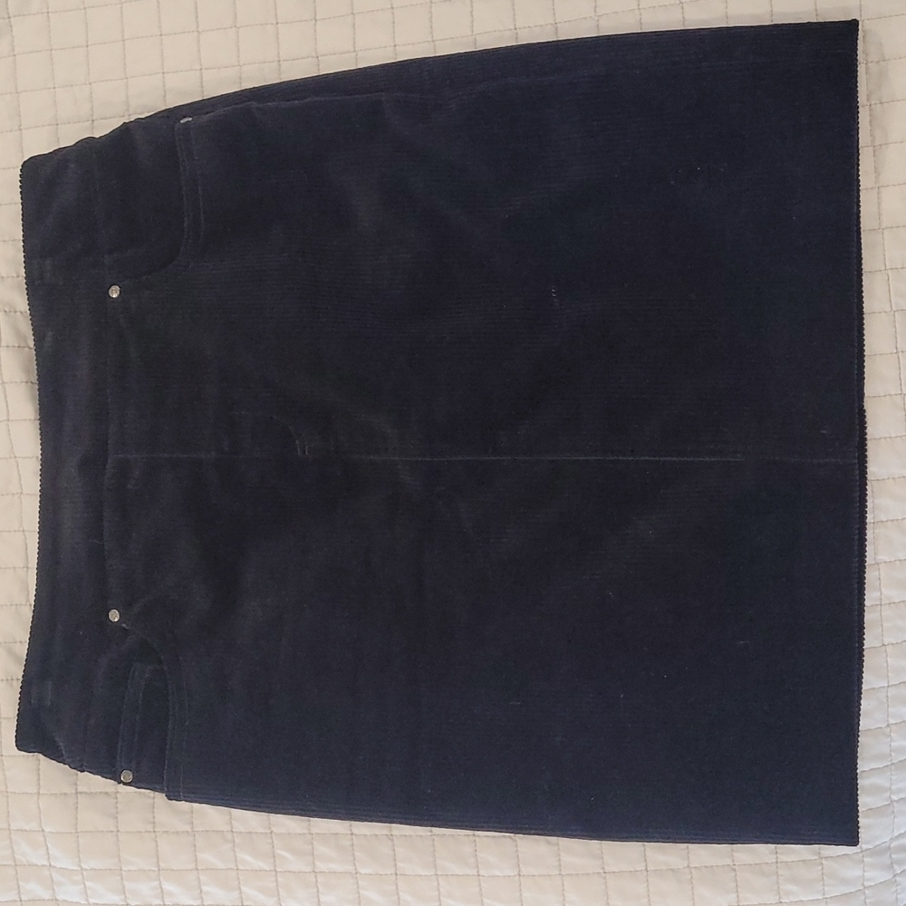 Black corderoy mini skirt
